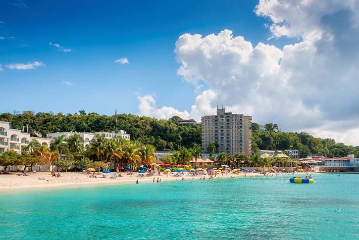 Jamaica Journals: Unforgettable Travel Experiences in the Caribbean Paradise