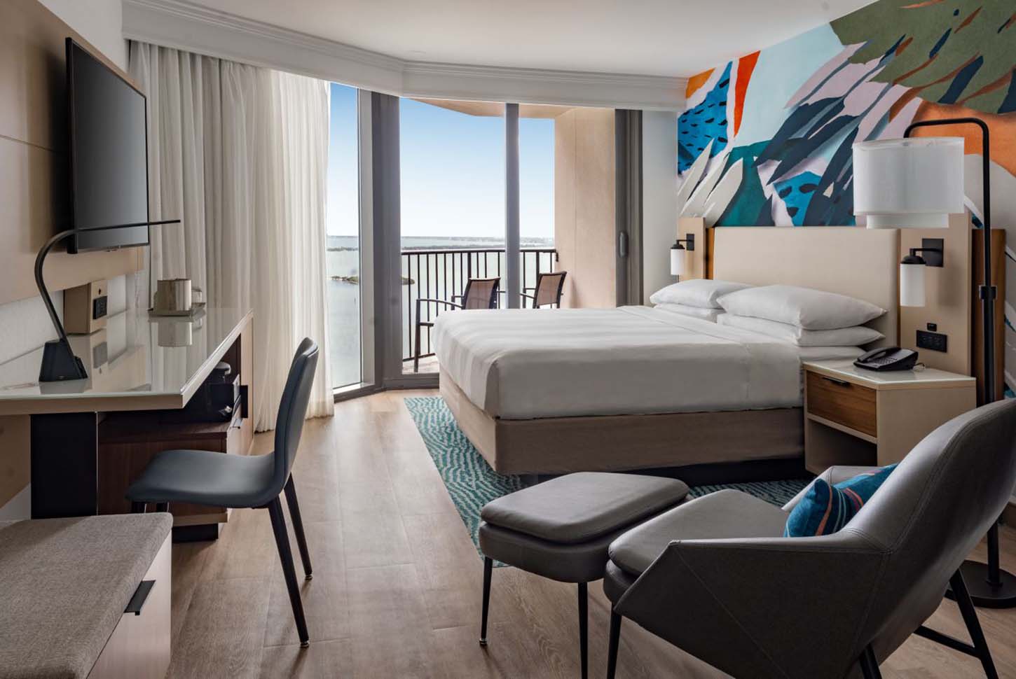 Miami Downtown Hotels: Exploring Urban Accommodations